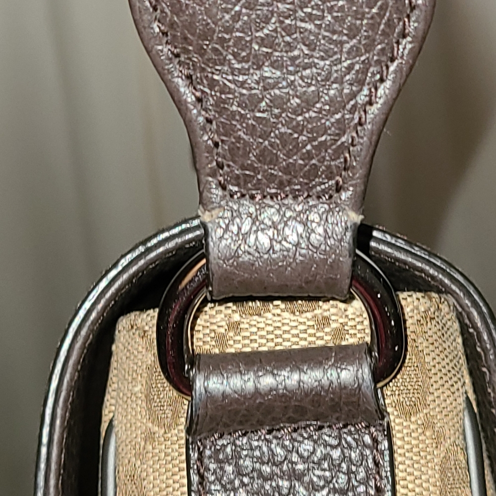 Additional pics - Gucci crossbody